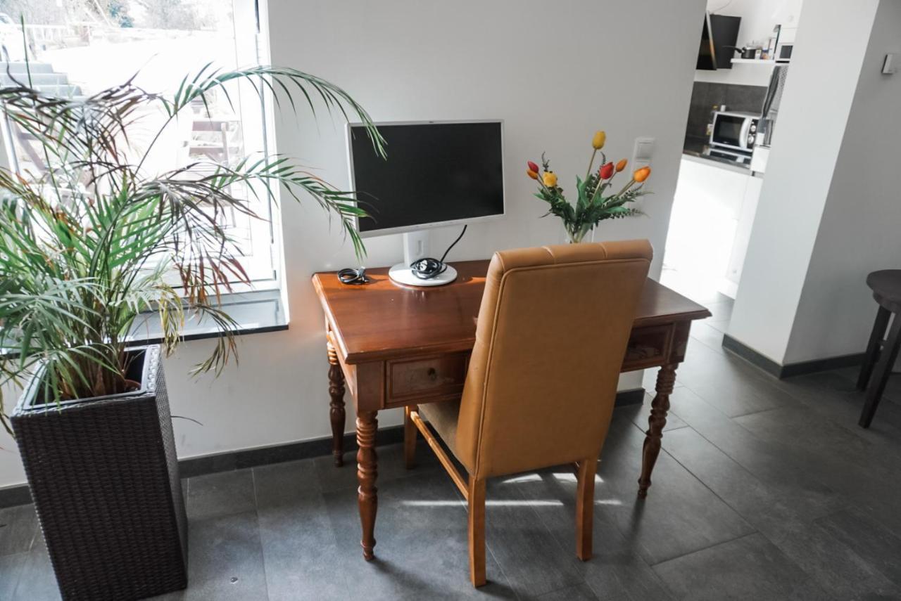 Neu Gebautes Apartment Mit Sonnenterasse In Der Naehe Vom Siebengebirge & Bonn Königswinter Exterior foto